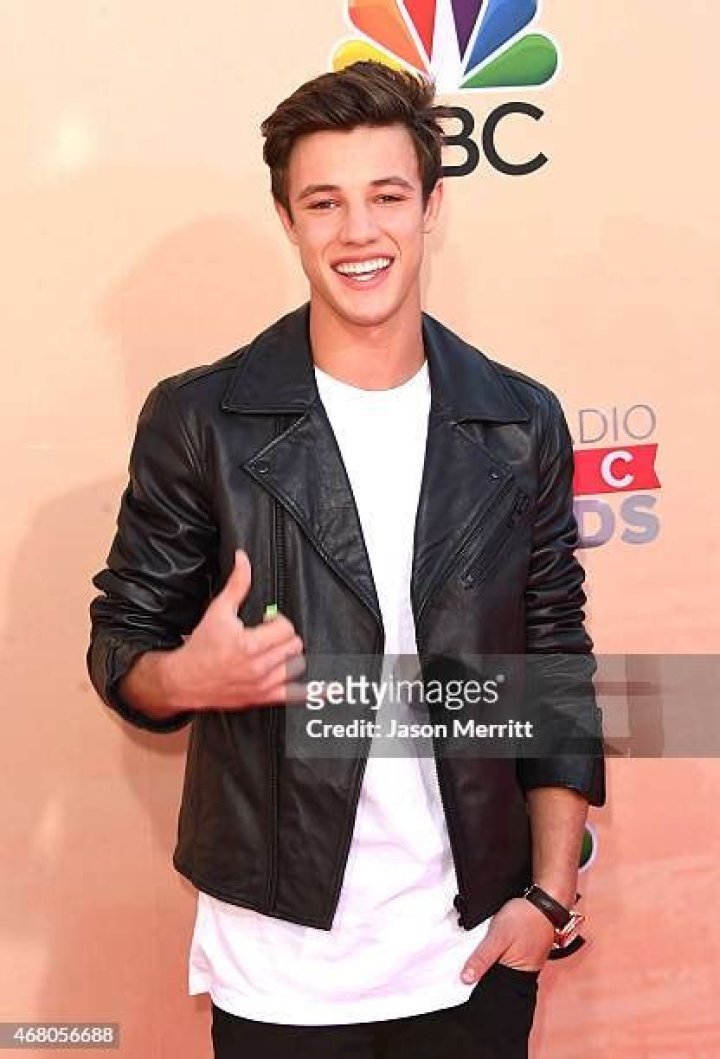 Cameron Dallas at 2015 NBC's iHeartRadio Music Awards