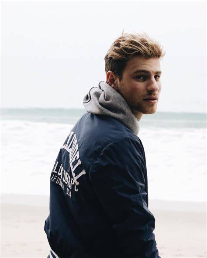 Cameron Fuller in an Instagram selfie as seen in November 2016
