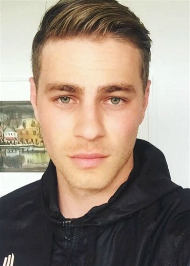 Cameron Fuller showing his new hair cut in a selfie in July 2016