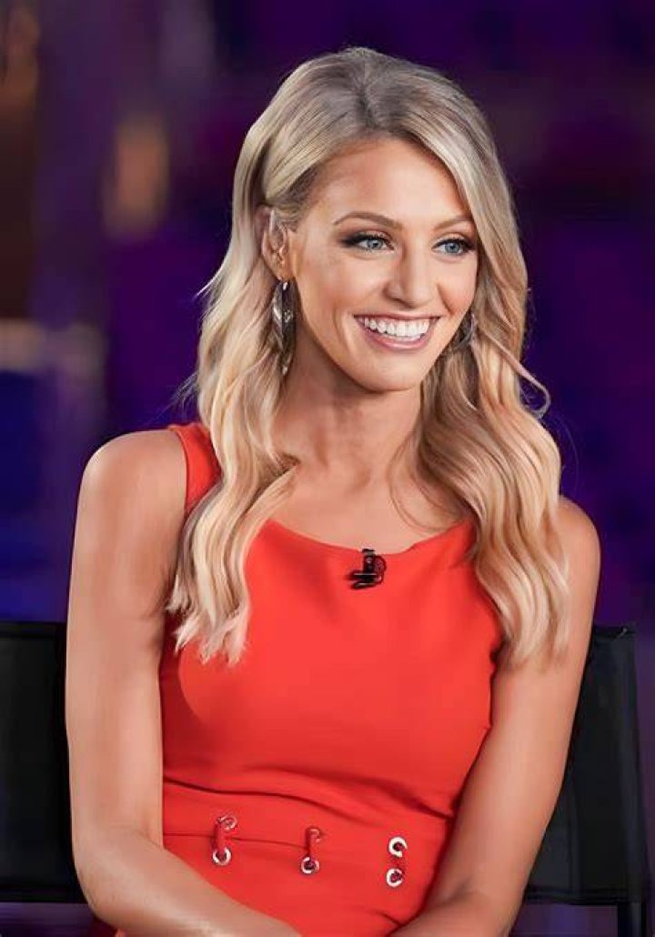 Carley Shimkus as seen while smiling for the camera in April 2022