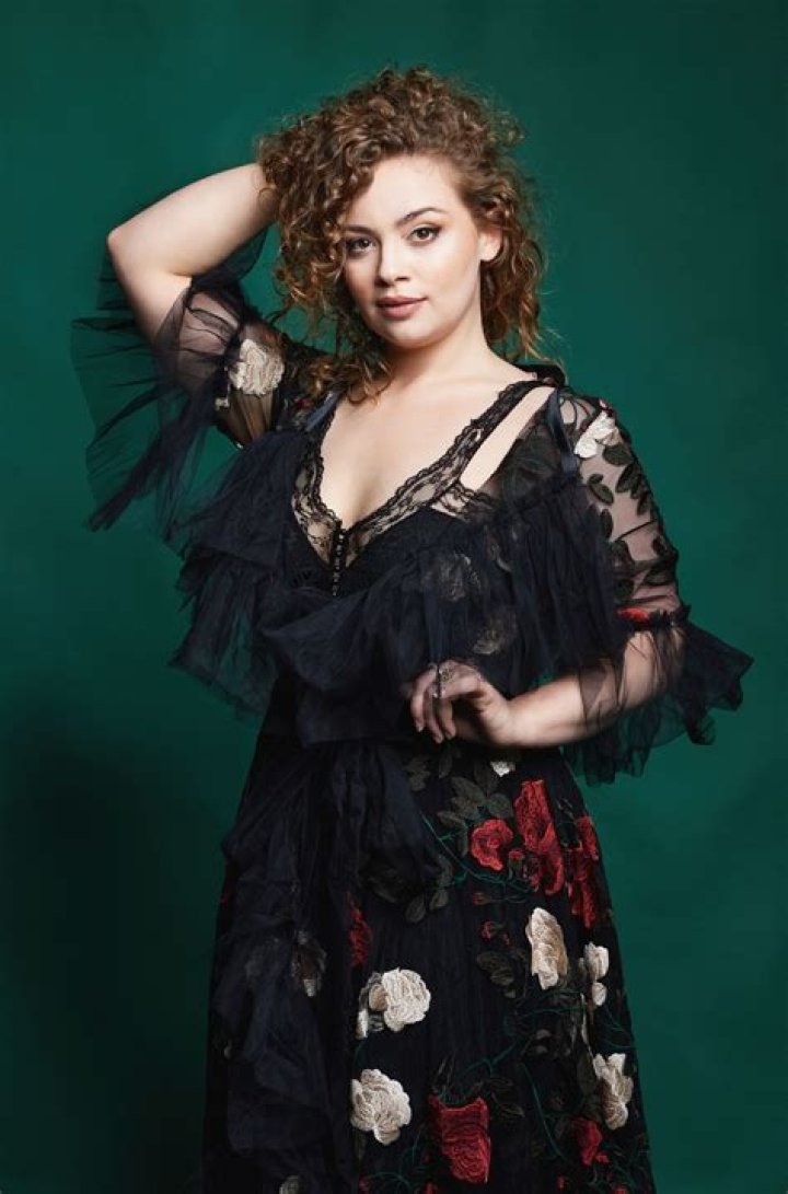 Carrie Hope Fletcher in a selfie in November 2017
