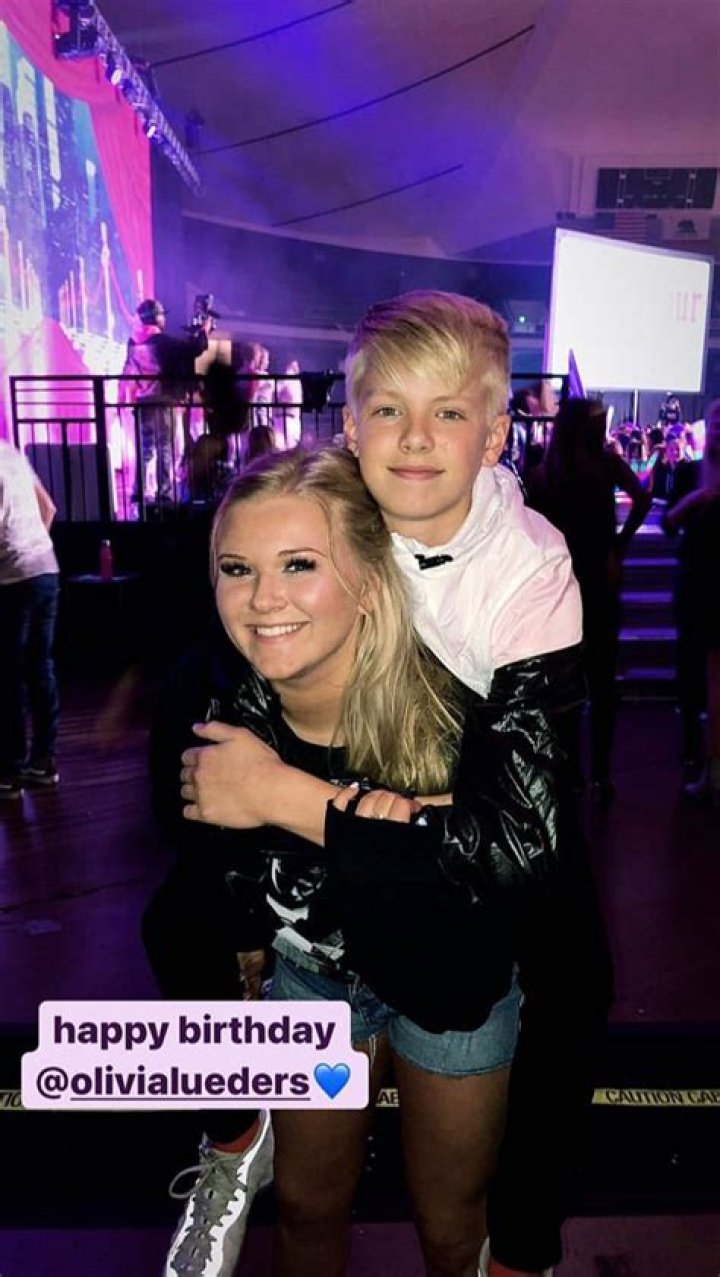 Carson Lueders and Olivia Lueders in an Instagram selfie in November 2016