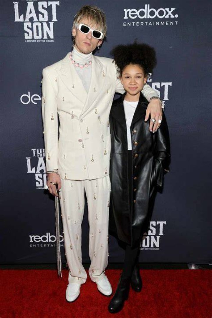 Casie Colson Baker as seen in a selfie taken with her father Machine Gun Kelly in the past