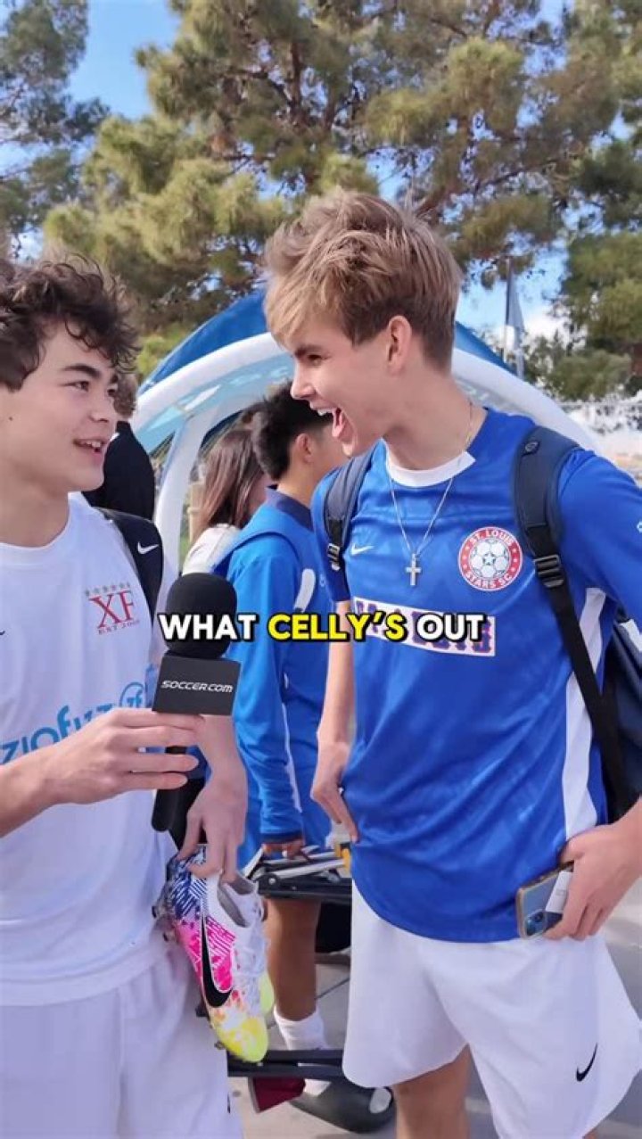 Celly Ru in an Instagram post in November 2019