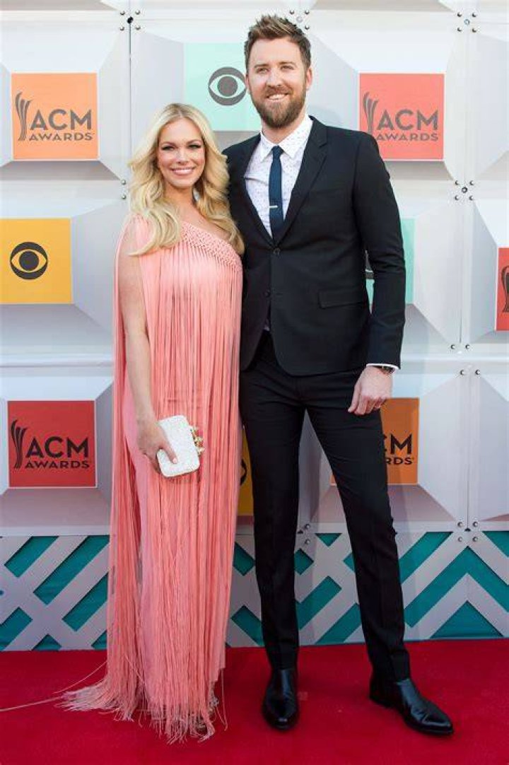 Charles Kelley and Cassie McConnell in a selfie in January 2018