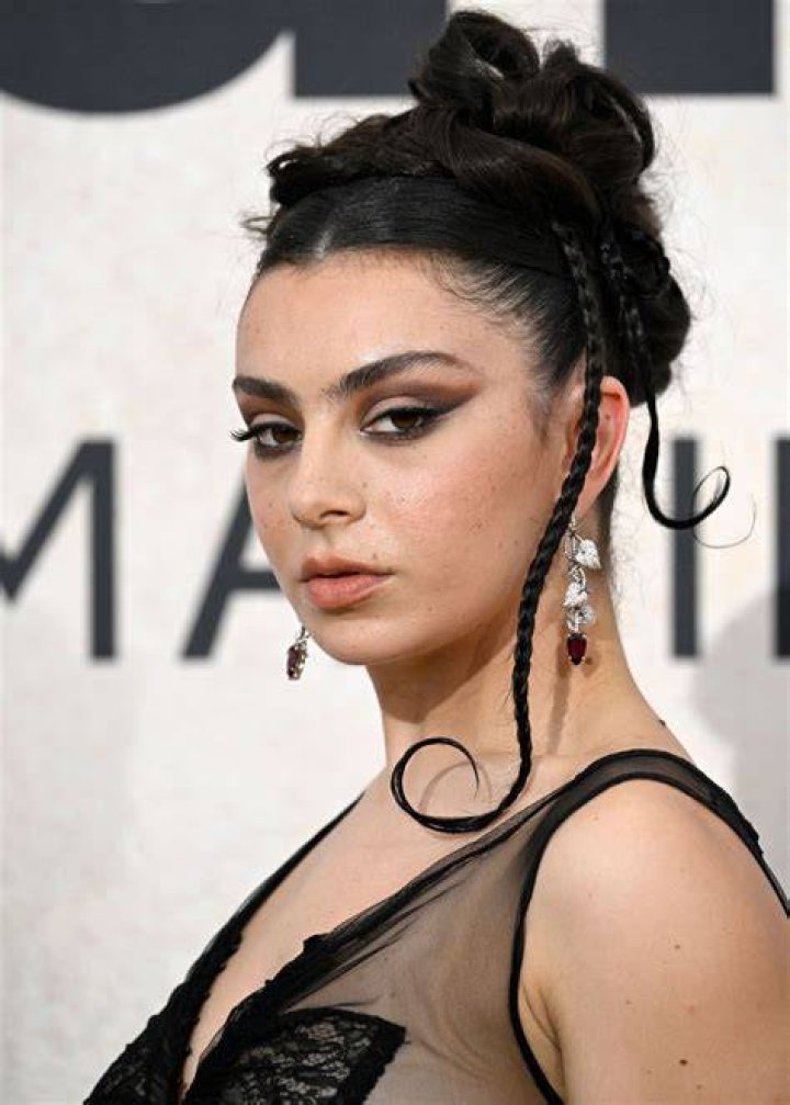Charli XCX at 2022 amfAR Gala