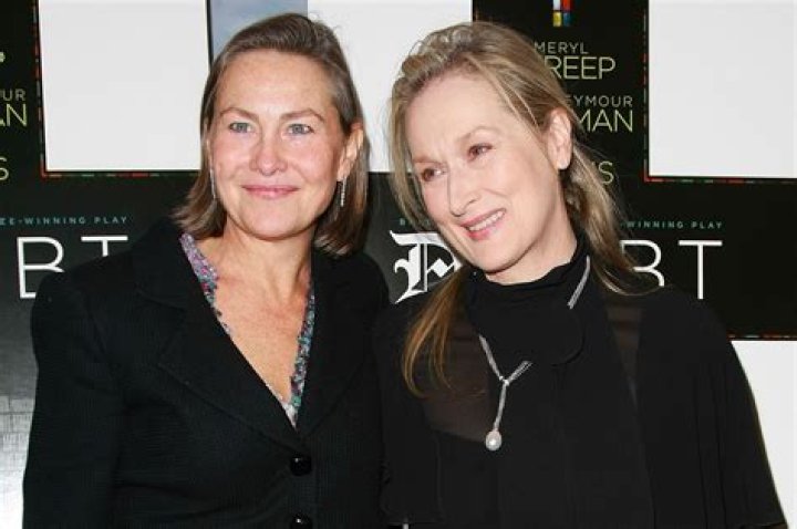 Cherry Jones (Right) with her fans as seen in May 2007