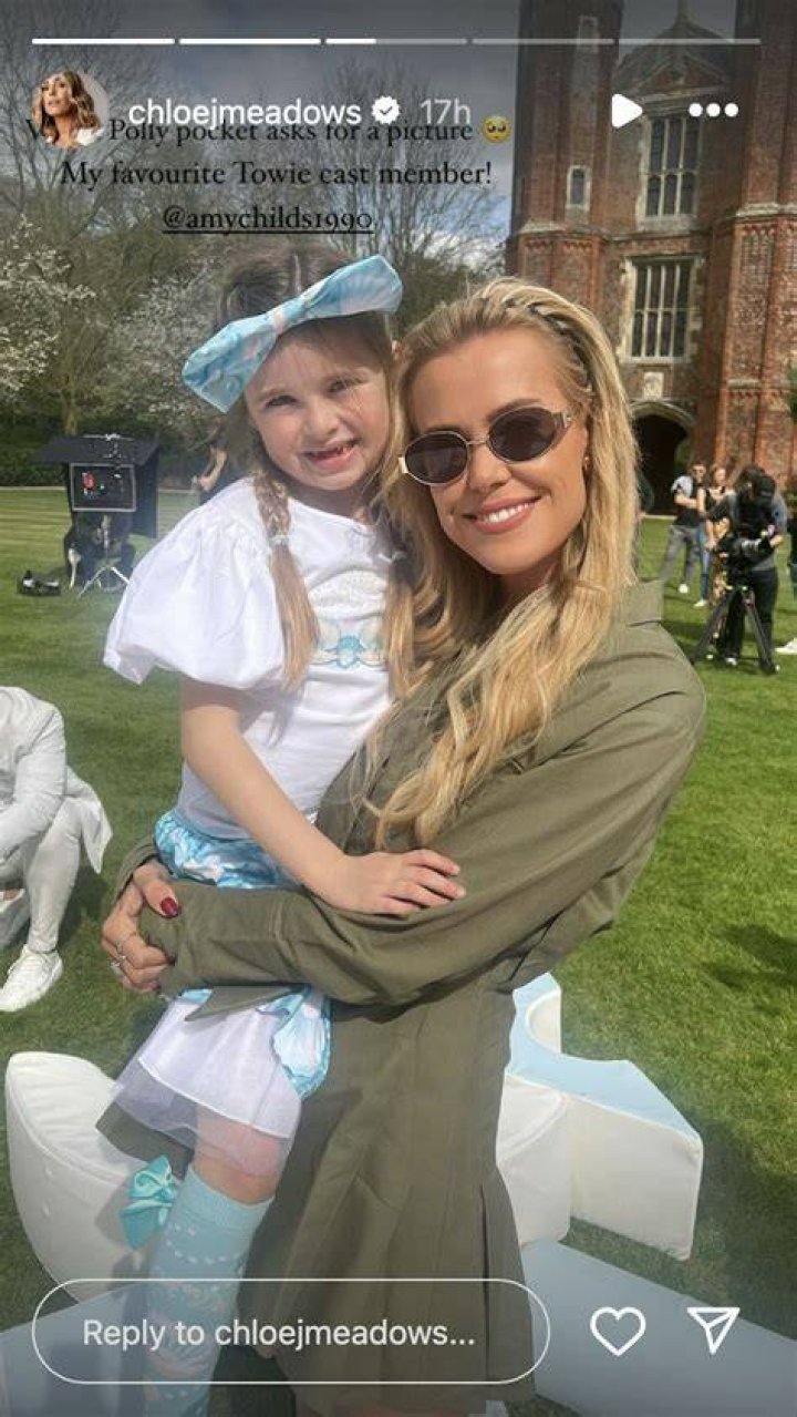 Chloe Meadows in an Instagram selfie as seen in October 2017