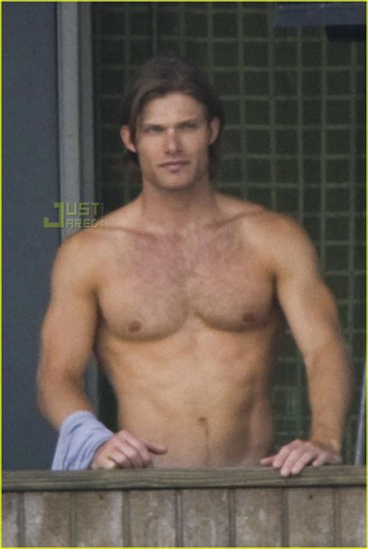 Chris Carmack shirtless on a beach in May 2008