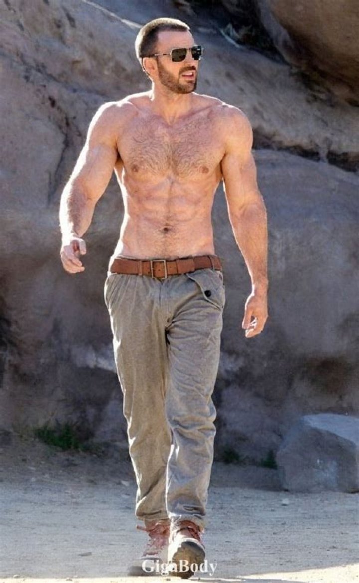 Chris Evans Body