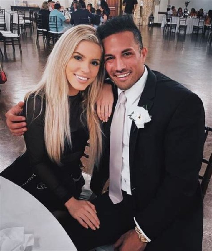 Christian Guzman and Heidi Somers in a selfie in December 2018