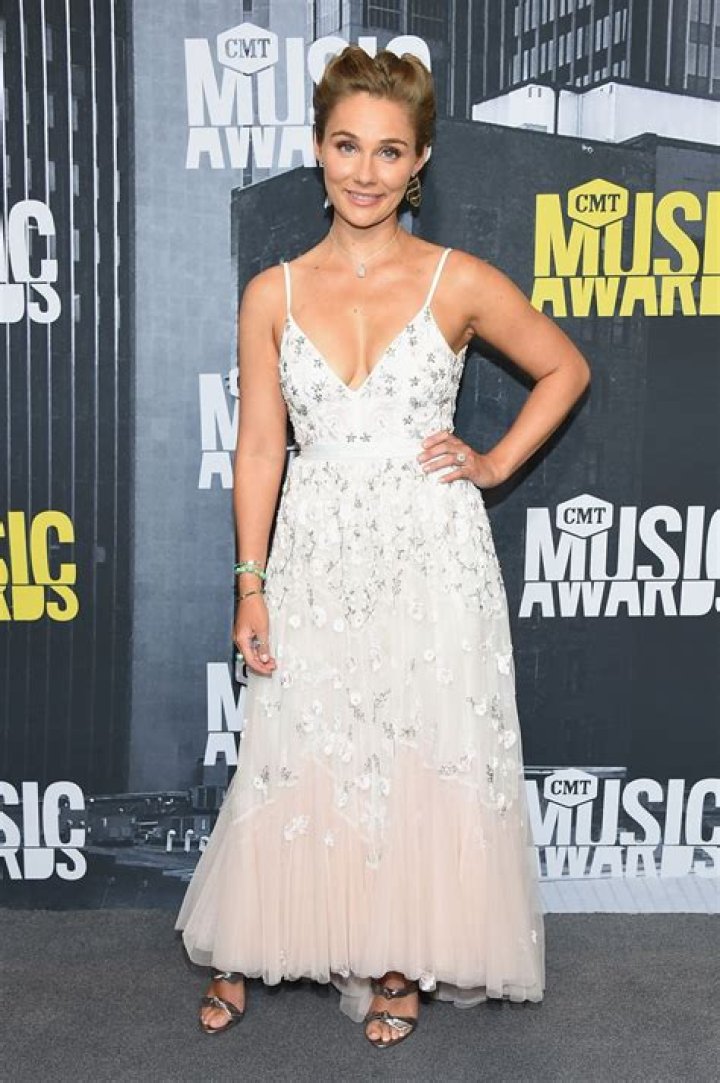 Clare Bowen at the CMT Music Awards 2016