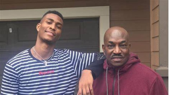 Clifton Powell Jr. (Left) and his father in an Instagram post in 2020