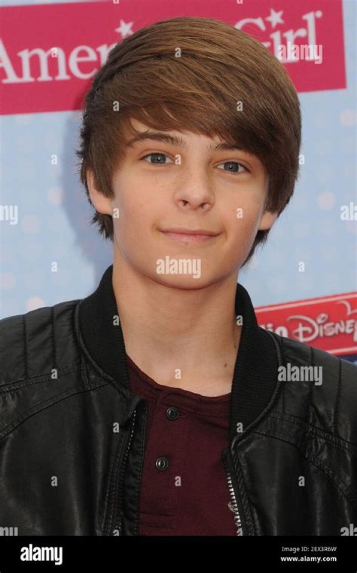 Corey Fogelmanis at 2015 Radio Disney Music Awards