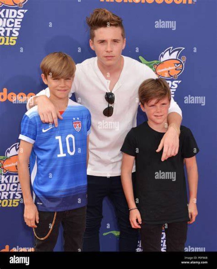 Cruz Beckham (Center) at Nickelodeon Kids Choice Awards 2015