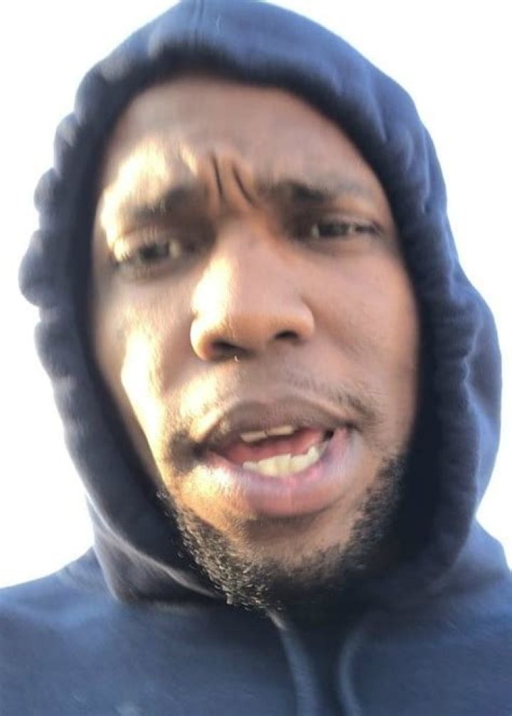 Currensy in a selfie as seen in April 2018