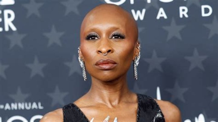Cynthia Erivo in a selfie with her friends in June 2018