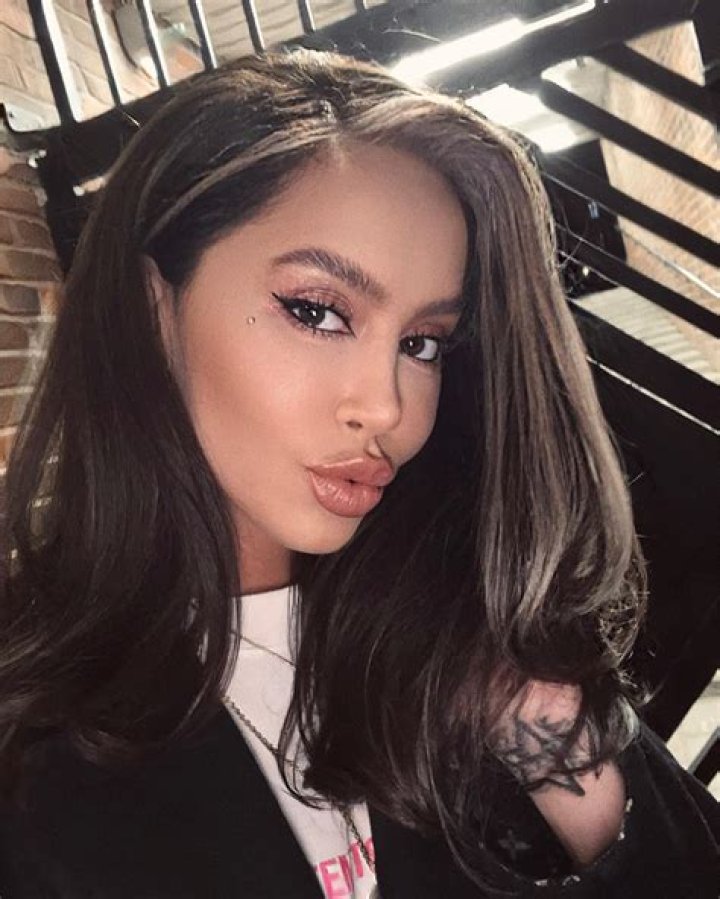 Dafina Zeqiri in an Instagram post as seen in September 2018