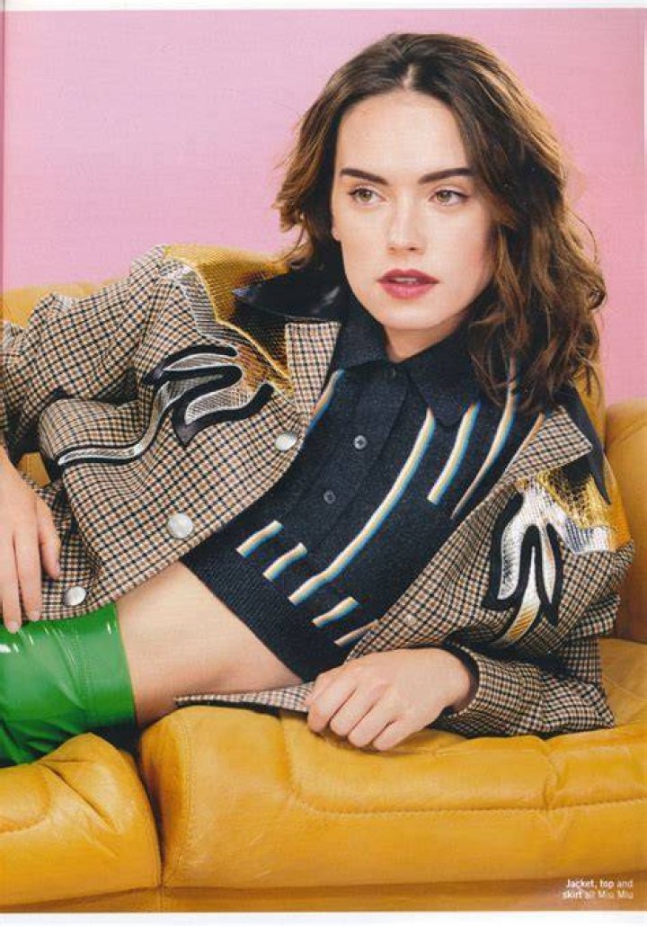Daisy Ridley for Glamour UK Magazine's January 2016 Issue