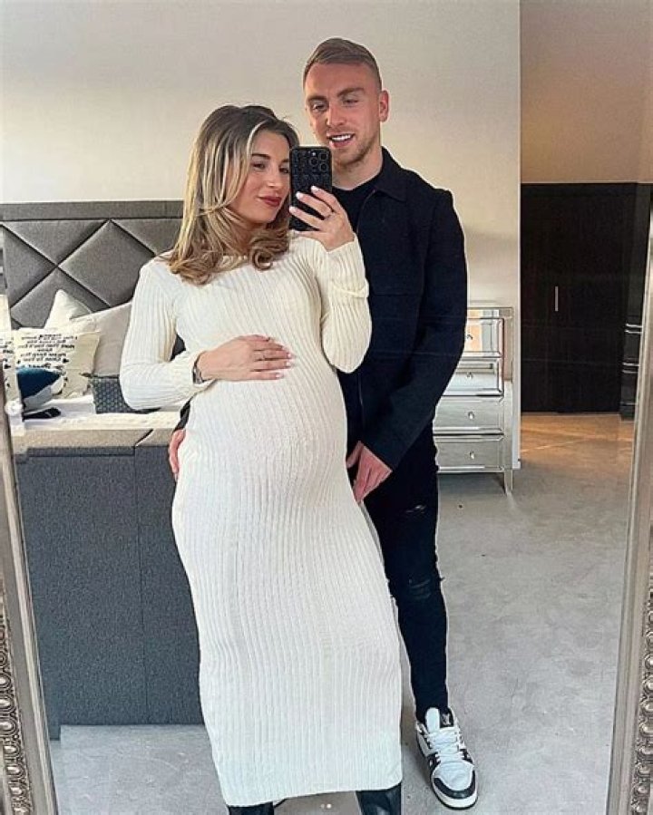 Dani Dyer in an Instagram selfie as seen in March 2018