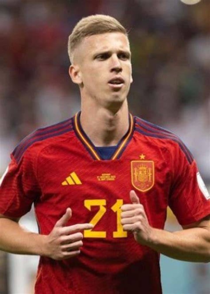 Dani Olmo as seen in an Instagram Post in November 2022