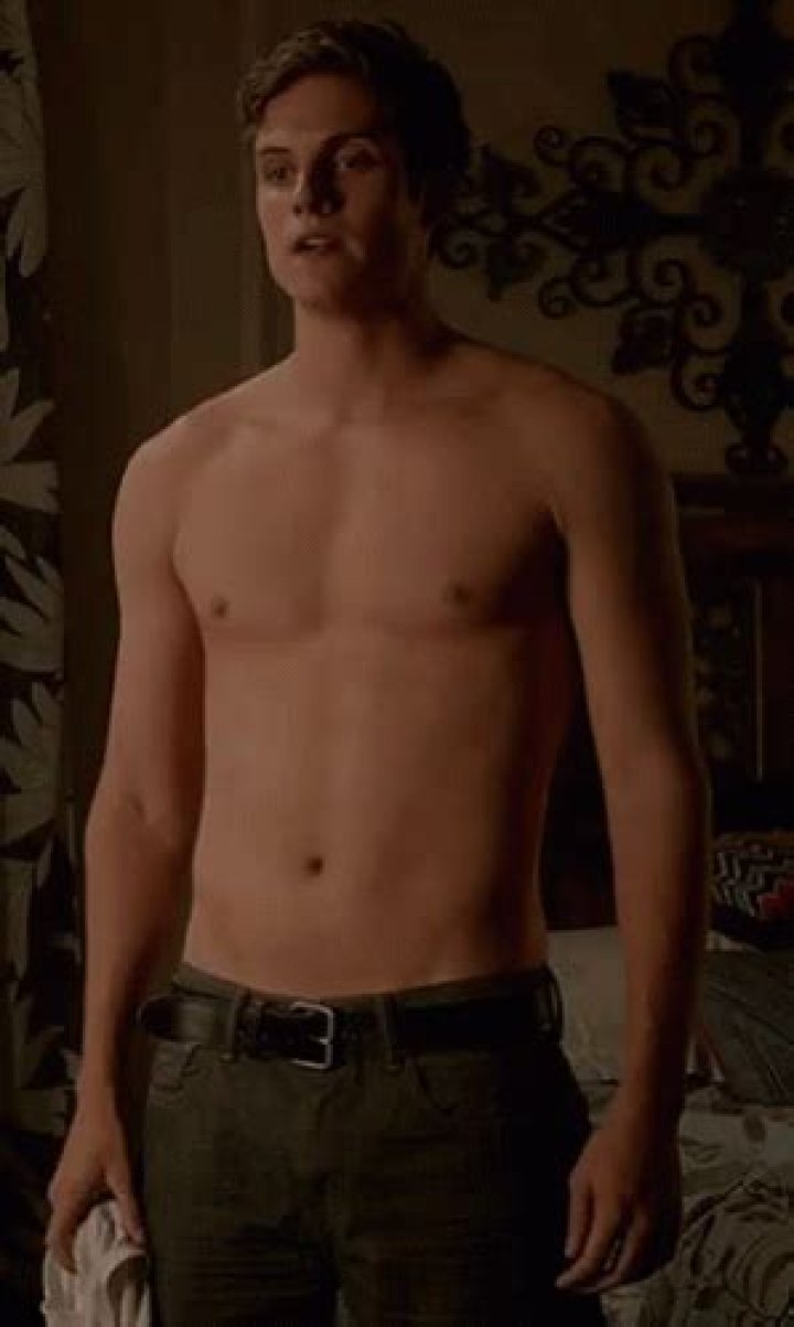 Daniel Sharman shirtless