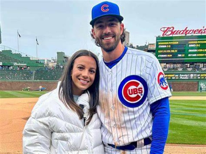 Dansby Swanson and Mallory Pugh, as seen in November 2020