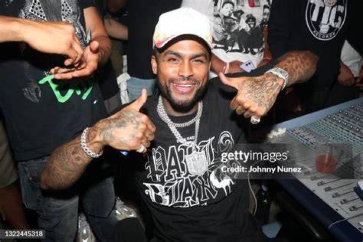 Dave East performing in June 2017