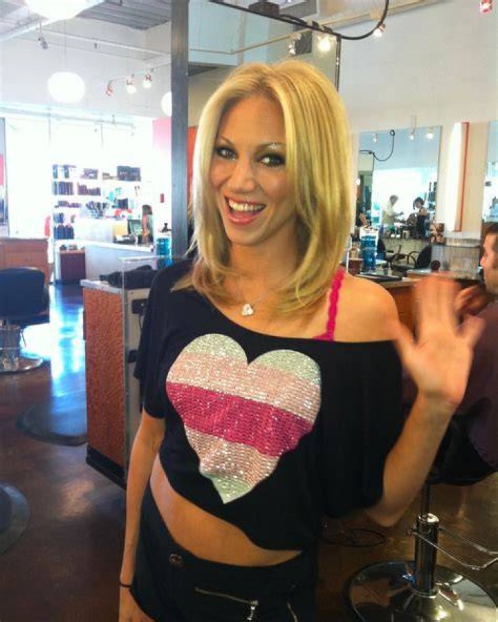 Debbie Gibson in an Instagram post as seen in February 2020