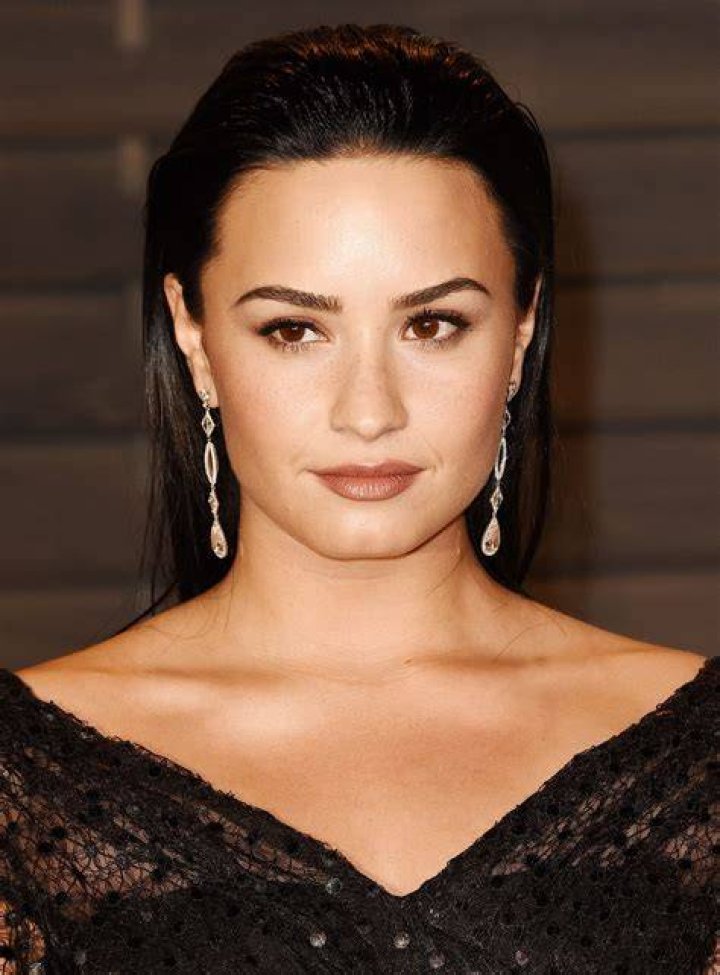 Demi Lovato at 2016 Vanity Fair Oscar Party