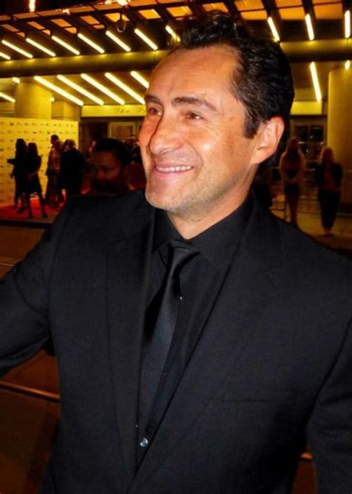 Demián as seen with the cast of The Bridge in 2014