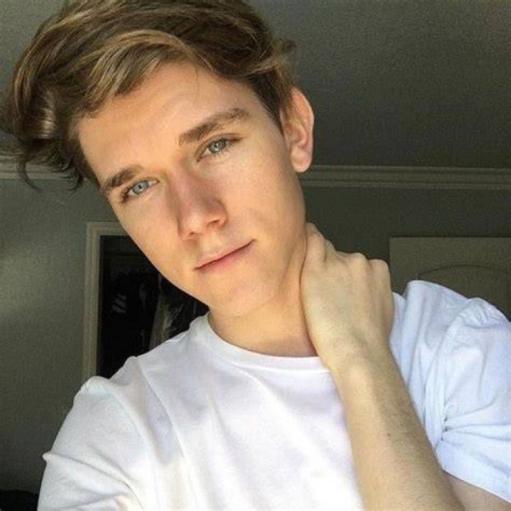 Devan Key in an Instagram selfie in March 2017