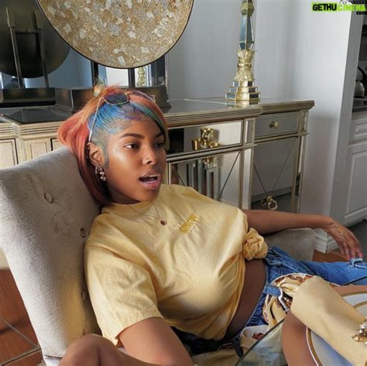 Diamond White in an Instagram selfie from June 2020