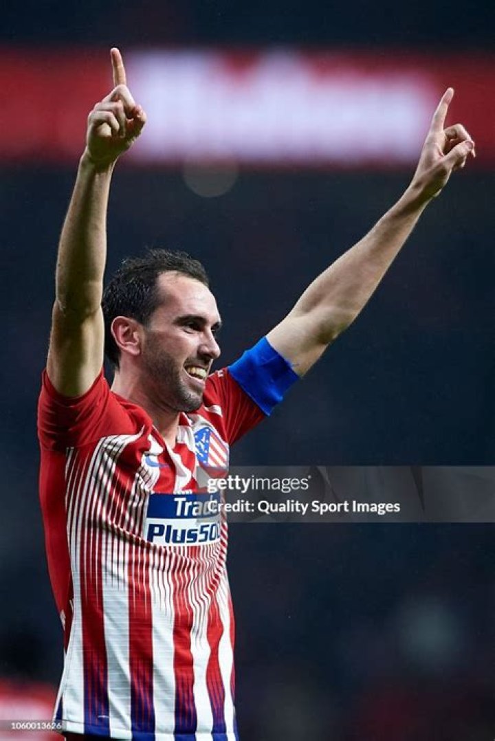 Diego Godin celebrates his team’s victory against Real Madrid on September 13, 2014