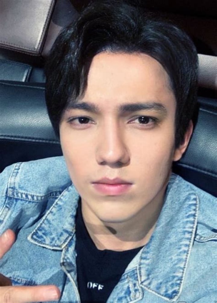 Dimash Kudaibergen as seen in a selfie taken in November 2019