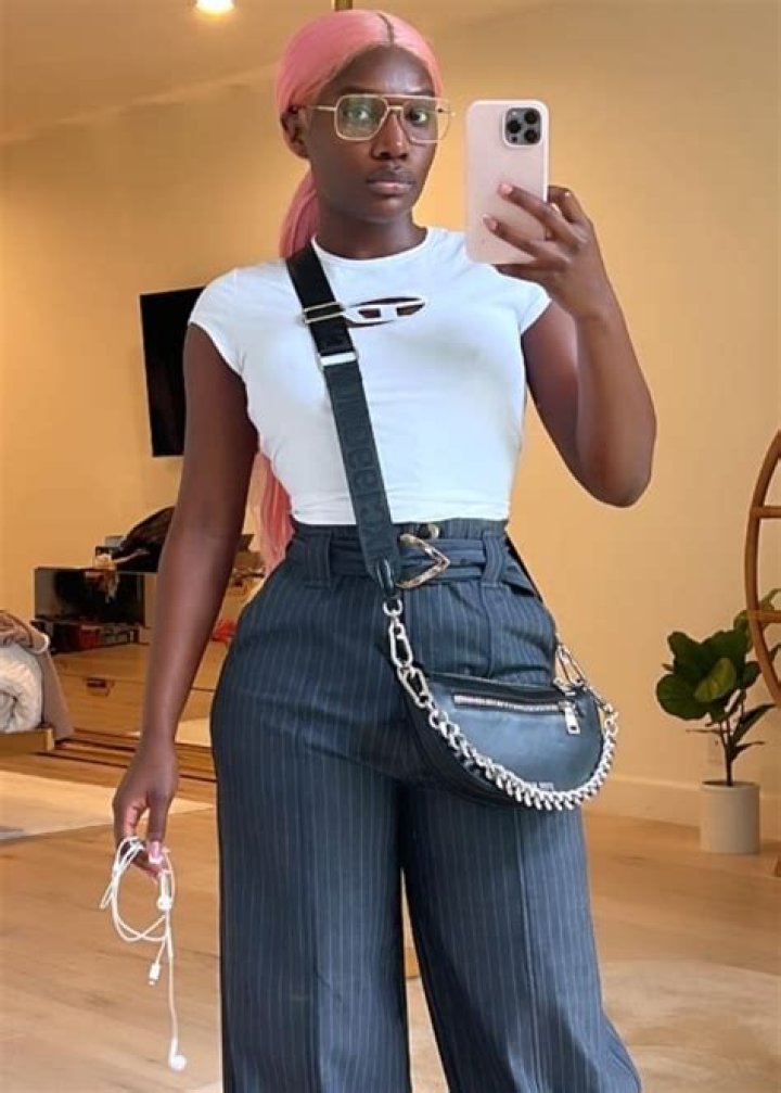 Doechii as seen while taking a mirror selfie in January 2023