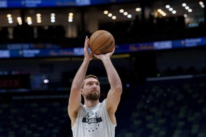 Domantas Sabonis as seen in a picture with his wife Shashana Rosen in March 2023