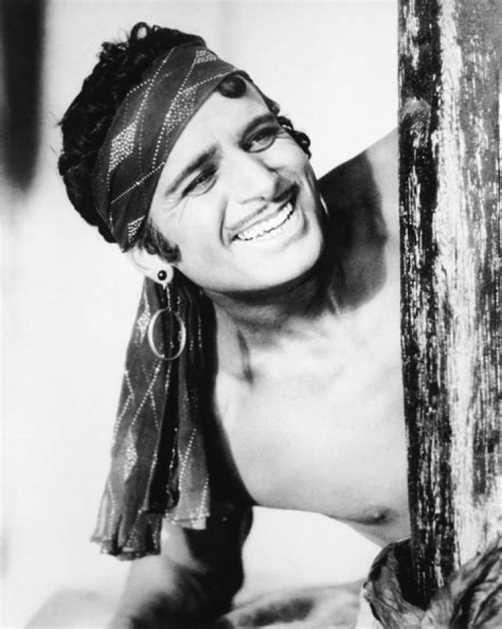 Douglas Fairbanks Sr. in late 1910s