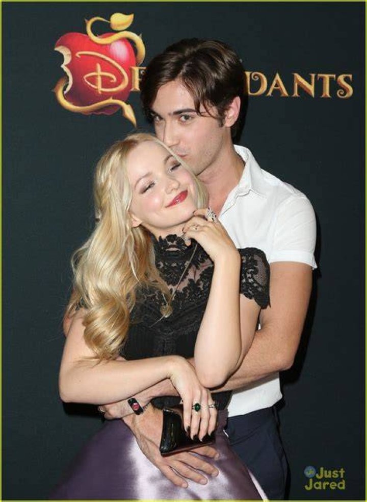Dove Cameron and Ryan McCartan