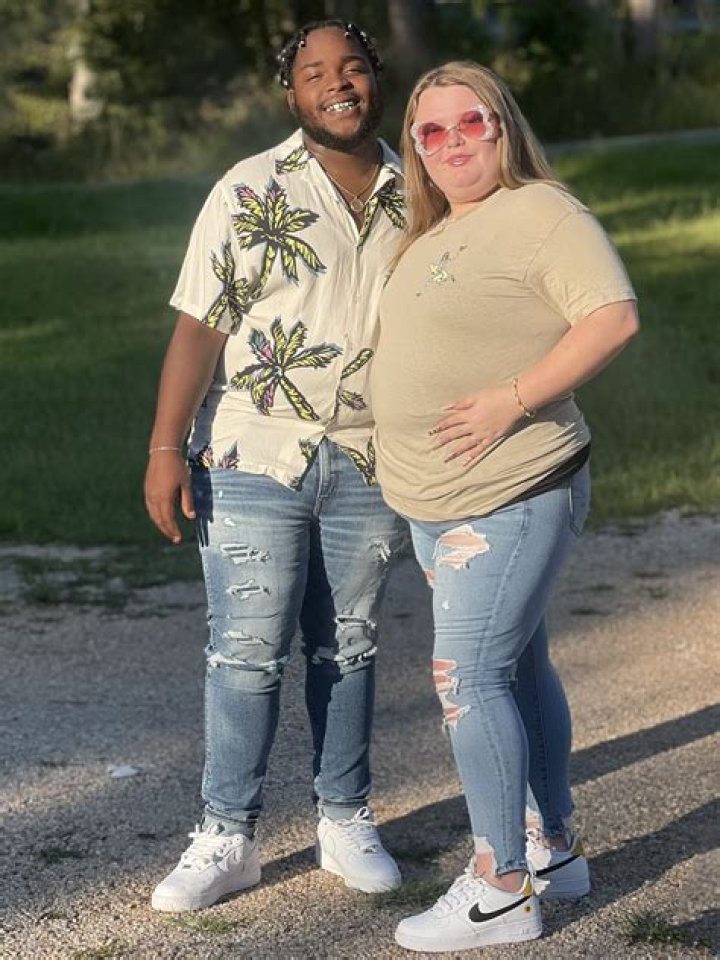 Dralin Carswell and Alana Thompson in a picture that was taken in April 2022