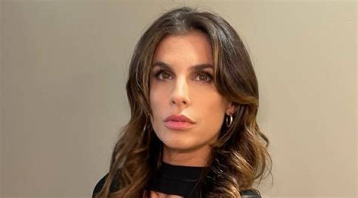Elisabetta Canalis taking a selfie at a Maui beach in June 2019