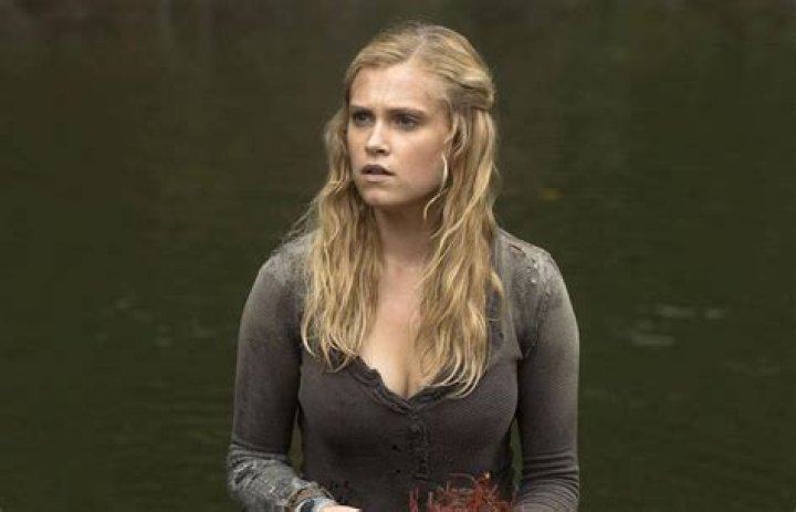 Eliza Taylor at The 100 Press Line during Comic-Con International 2016