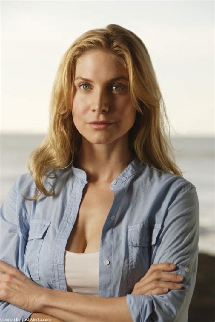 Elizabeth Mitchell in a beach modeling photoshoot in 2015