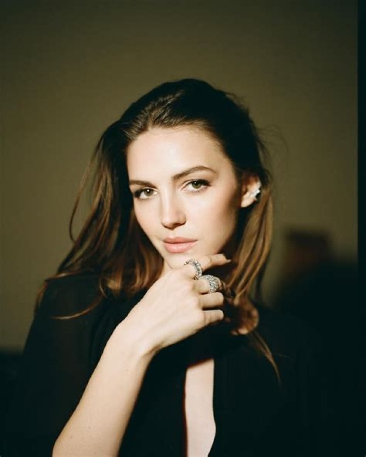 Ella Hunt in an Instagram selfie as seen in June 2015