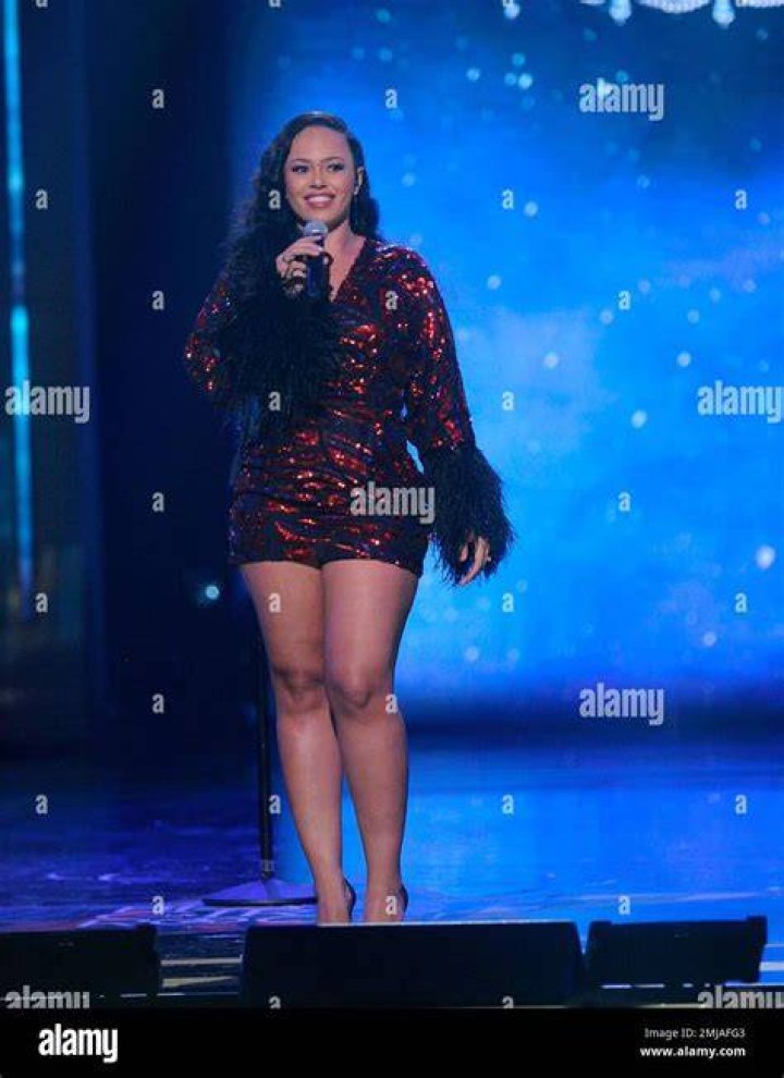 Elle Varner in November 2019 announcing her upcoming tour in January
