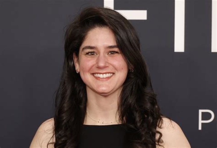 Elyse Myers as seen in a picture that was taken in November 2021