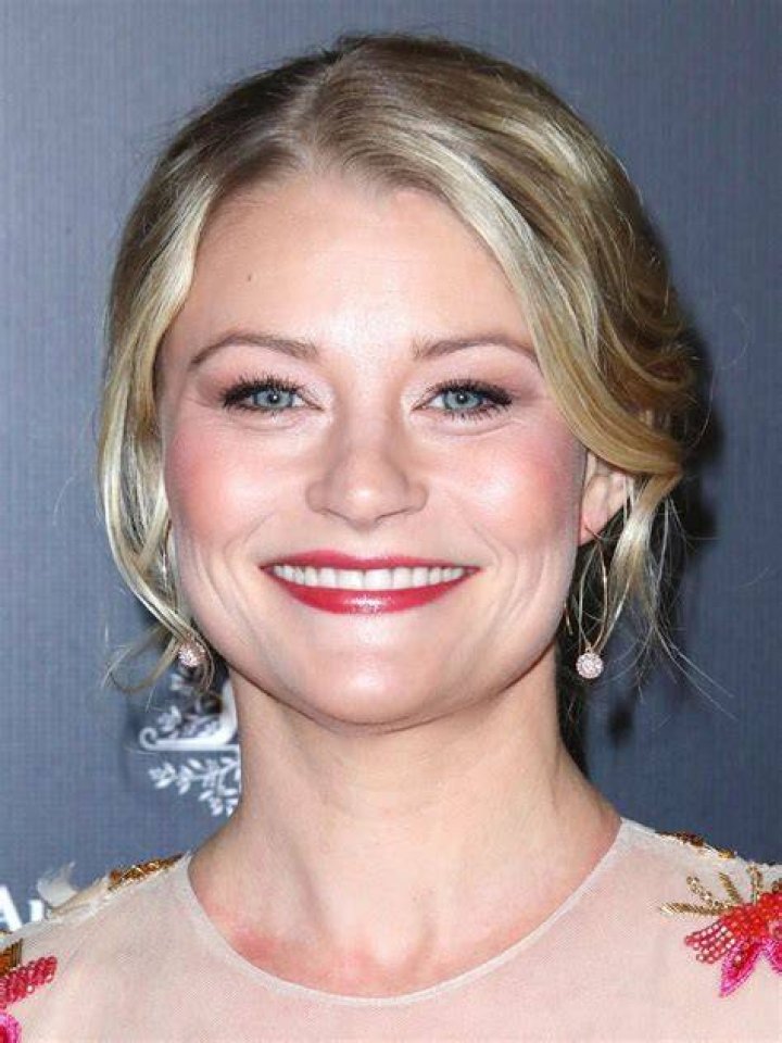 Emilie de Ravin as seen in August 2016