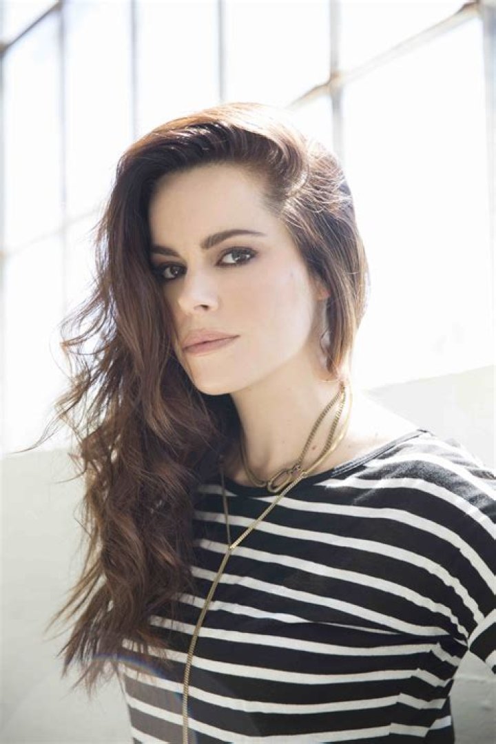 Emily Hampshire as seen in April 2016