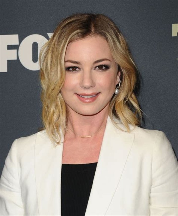 Emily VanCamp