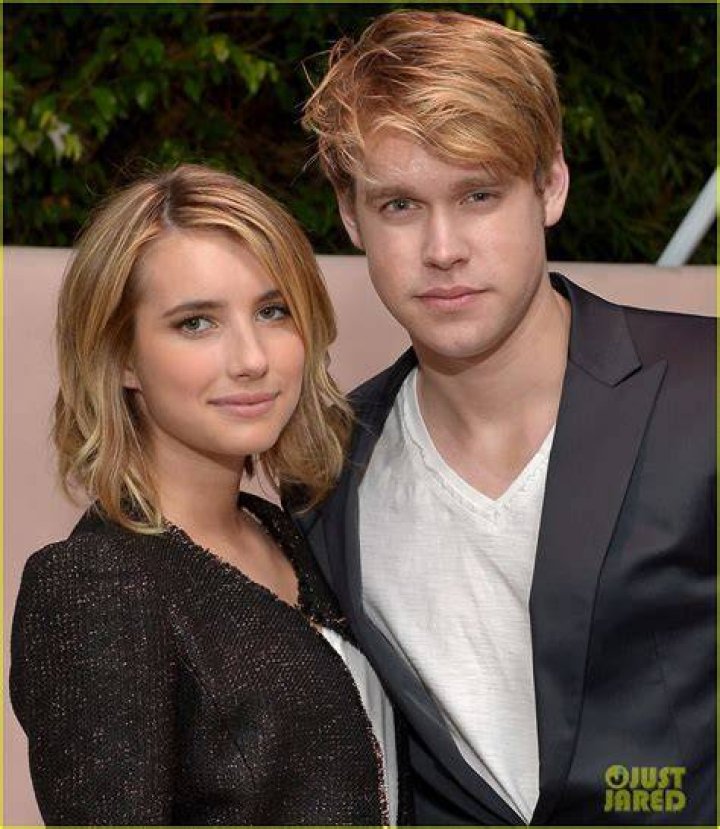 Emma-Roberts-with-Chord-Overstreet Emma Roberts with Chord Overstreet